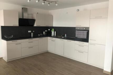 Moderne 3 Zimmer Wohnung mit Balkon - Schmidgaden