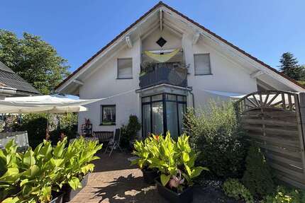 Haus zum Kaufen in Borchen Kirchborchen 480.000,00 € 220 m² - Borchen / Kirchborchen