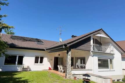 Haus zum Kaufen in Aulendorf 589.000,00 € 279.2 m²