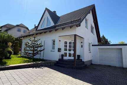 Haus zum Kaufen in Bestwig 339.000,00 € 137 m²