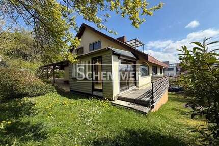 Haus zum Kaufen in Freiburg im Breisgau 975.000,00 € 216 m²