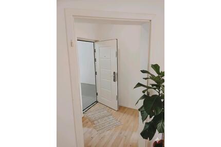 Apartment 32qm, EinbauKüche, Bad, Diele, Abstellraum, Keller - Pirmasens Fehrbach