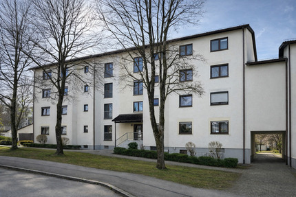 Preisreduzierung!!! Helle 3-Zimmer-Wohnung mit Balkon in ruhiger, beliebter Wohnlage - Traunreut