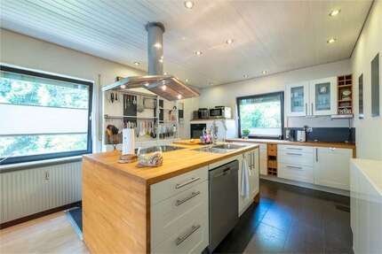 Haus zum Kaufen in Nagold 499.000,00 € 264 m²