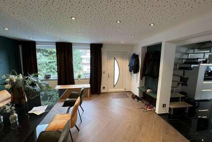 Haus zum Kaufen in Merchweiler 189.000,00 € 120 m²
