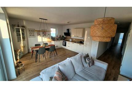 Moderne 3 Zimmer-Mietwohnung mit Balkonterrasse Neubau 2022 - Großmaischeid
