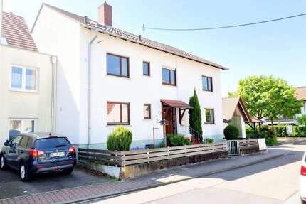 Haus zum Kaufen in Walldorf 830.000,00 € 220 m²