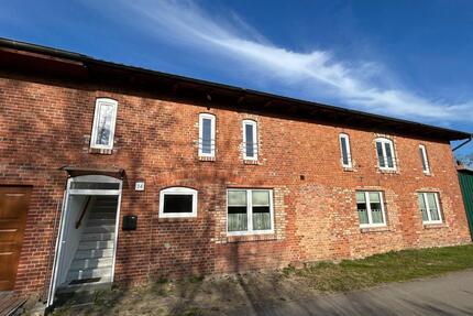 Moderne 3-Raumwohnung mit Garten & 2 Stellplätzen in Preetz (Schmedshagen) - Stralsund Knieper