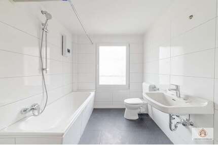 Wohnung zum Mieten in Wuppertal 490,00 € 65.38 m²