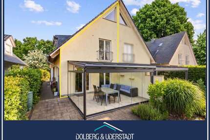 Haus zum Kaufen in Hamburg Rahlstedt 648.000,00 € 114 m² - Hamburg / Rahlstedt