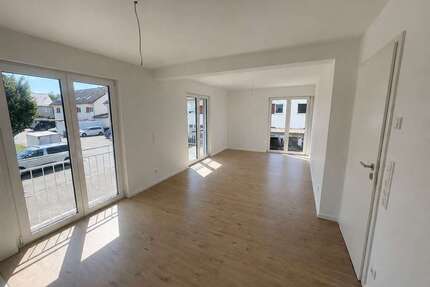 Wohnung zum Mieten in Dorfen 950,00 € 64 m²