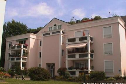 INKLUSIVE EINBAUKÜCHE! Große 3-Zimmer-Wohnung in zentraler, beliebter Lauflage zu vermieten! - Bad Breisig