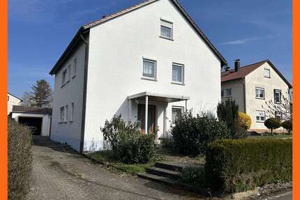 Haus zum Kaufen in Gomaringen 450.000,00 € 147.34 m²