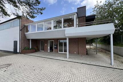 Modernes Büro auf zwei ebenen mit Wintergarten, Balkon und Stellplatz - Hamburg Wandsbek