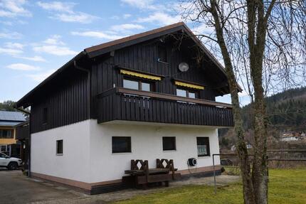 Einfamilienhaus mit Carport in Titisee-Neustadt