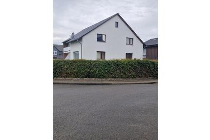 1 - Zimmer-Komfort-Whg. zentral in WOB-Sandkamp - Wolfsburg Ehmen