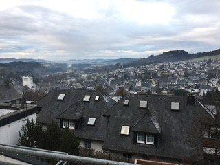 Charmante 3-Zimmer-Wohnung mit Ausblick, 2 Stellplätzen - Schmallenberg
