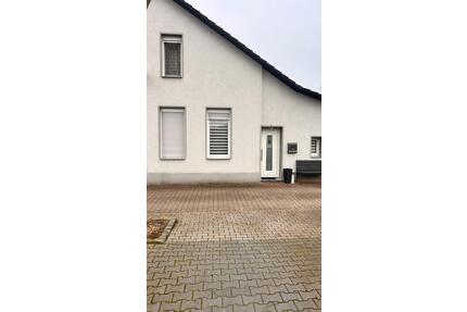 Haus Verkauf in Klapheckenhof kernsaniert - Gelsenkirchen Gelsenkirchen-Mitte