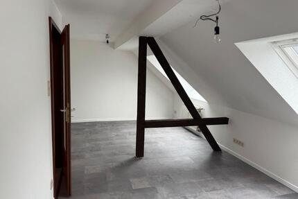 Schöne 2- Zimmer Dachgeschosswohnung Bottrop-Stadtmitte