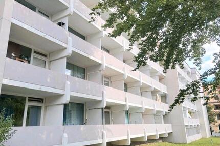 Möbl.Appartement in München -Schwabing ( U6 )