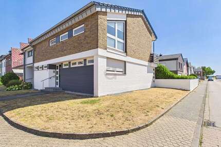 Haus zum Kaufen in Düren Derichsweiler 327.000,00 € 134 m² - Düren / Derichsweiler
