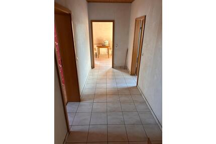 4 zimmer Küche Bad ab sofort in Neidenstein