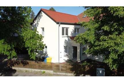 Haus zum Mieten in Halberstadt 1.300,00 € 162.59 m²