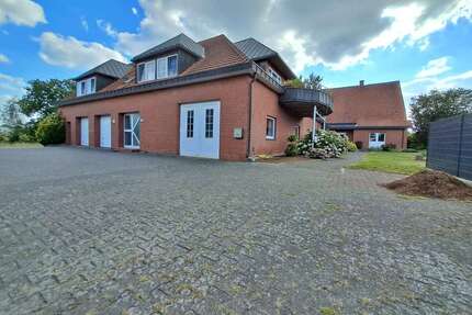 Haus zum Kaufen in Halle (Westf.) 595.000,00 € 367.36 m²