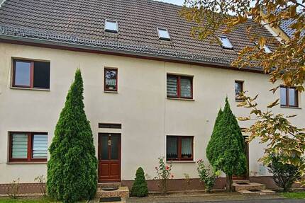 Saalekreis: Idyllisches Wohnen im Saaletal, für Großfamilie oder 2 Familien, mit Swimmingpool - Wettin-Löbejün Rothenburg