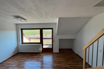 2-Zimmer-Dachgeschosswohnung mit Balkon in Oberriexingen