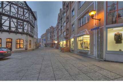 Wohnung zum Mieten in Halle 556,00 € 74.18 m²