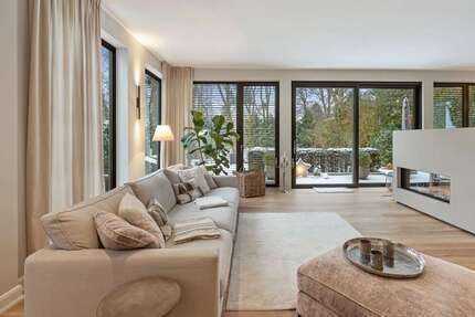 Wohnung zum Kaufen in Ahrensburg 1.260.000,00 € 180 m²