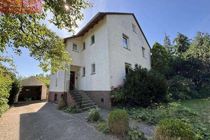 Haus zum Kaufen in Uetze 259.000,00 € 143 m²