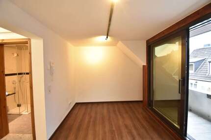 Wohnung zum Mieten in Düsseldorf 550,00 € 19.83 m²
