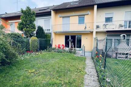 Haus zum Mieten in Augsburg 2.500,00 € 137.49 m²
