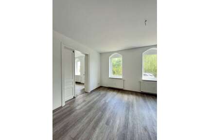 Wohnung zum Kaufen in Hessen - Bad Hersfeld 235.000,00 € 122.35 m²