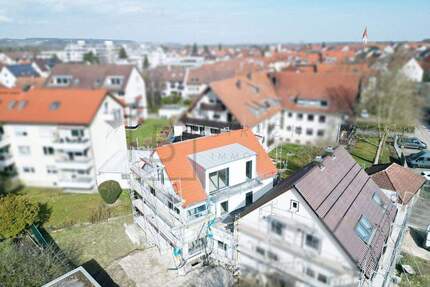 Sonnig, modern, effizient - Traumwohnung mit Dachterrasse in Neu-UlmPfuhl