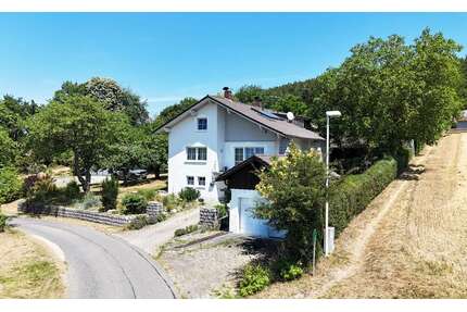 Haus zum Kaufen in Cham 460.000,00 € 196 m²