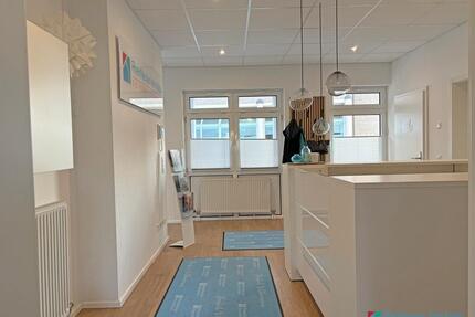 Moderne Bürofläche (ca. 150 m²) – zusätzlich 42 qm möglich - gleicher Haupteingang! - Schifferstadt
