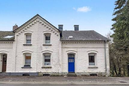 Haus im Haus - Gestaltbare ETW in einer Doppelhaushälfte mit Hof & Garten in Wülfrath