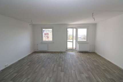Wohnung zum Mieten in Freiberg 379,00 € 53.99 m²