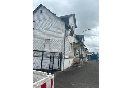 Einfamilienhaus in Ehringshausen zu vermieten – 100 m², 5 Zimmer