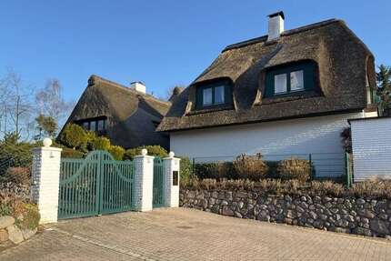 Haus zum Kaufen in Seevetal 2.195.000,00 € 495.55 m²