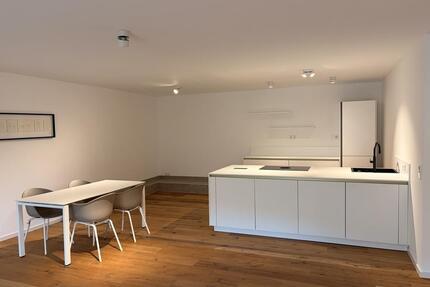 Traumhaft gelegene Gartenwohnung mit Blick in die Weinberge - Heppenheim (Bergstraße)