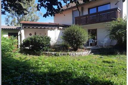 großzügiges Einfamilienhaus in begehrter, ruhiger Lage von Alt-Erlangen