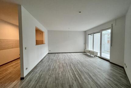 attraktive 3 Raum Wohnung mit Wintergarten + Balkon +++TOP+++ Wohnpark Markkleeberg