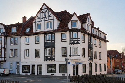 Haus zum Kaufen in Celle 1.150.000,00 € 740.99 m²