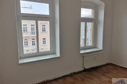 2-Raumwohnung in Zentrumsnähe - mit EBK und Balkon - - Zittau