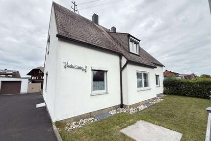 Haus zum Kaufen in Mitterteich 169.000,00 € 144 m²