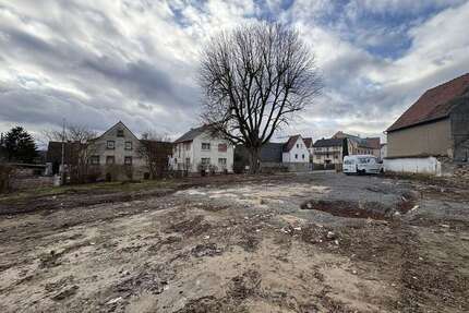 Grundstück zu verkaufen in Hettstadt 399.000,00 € 1139 m²